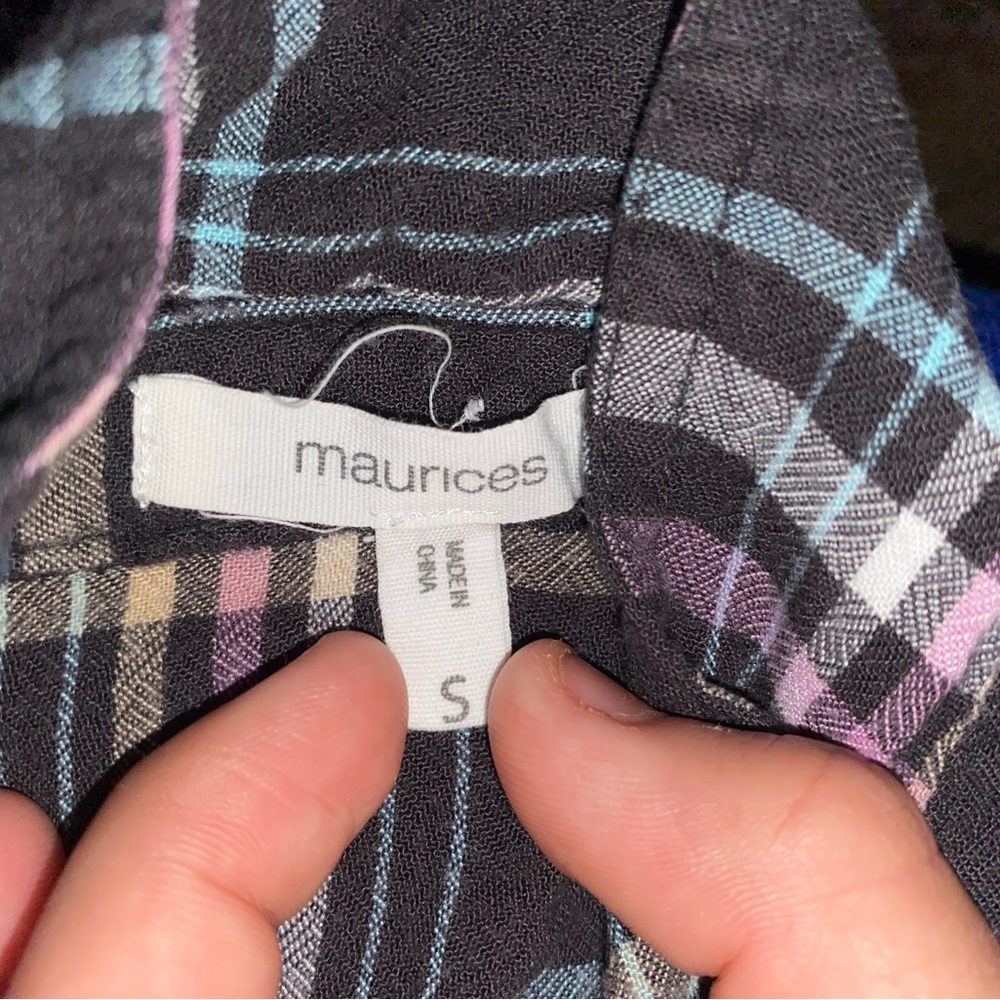 Maurice’s women’s flannel like new condition size S